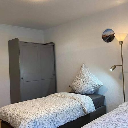 Beste Lage In Rostock: 2-Zimmerwohnung Mit Balkon Im 1.Og Kültér fotó