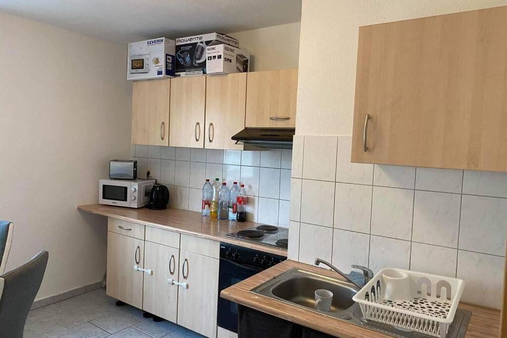 Beste Lage In Rostock: 2-Zimmerwohnung Mit Balkon Im 1.Og Kültér fotó